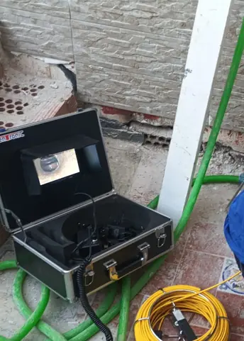 limpieza y desatasco de alcantarillado en Sevilla